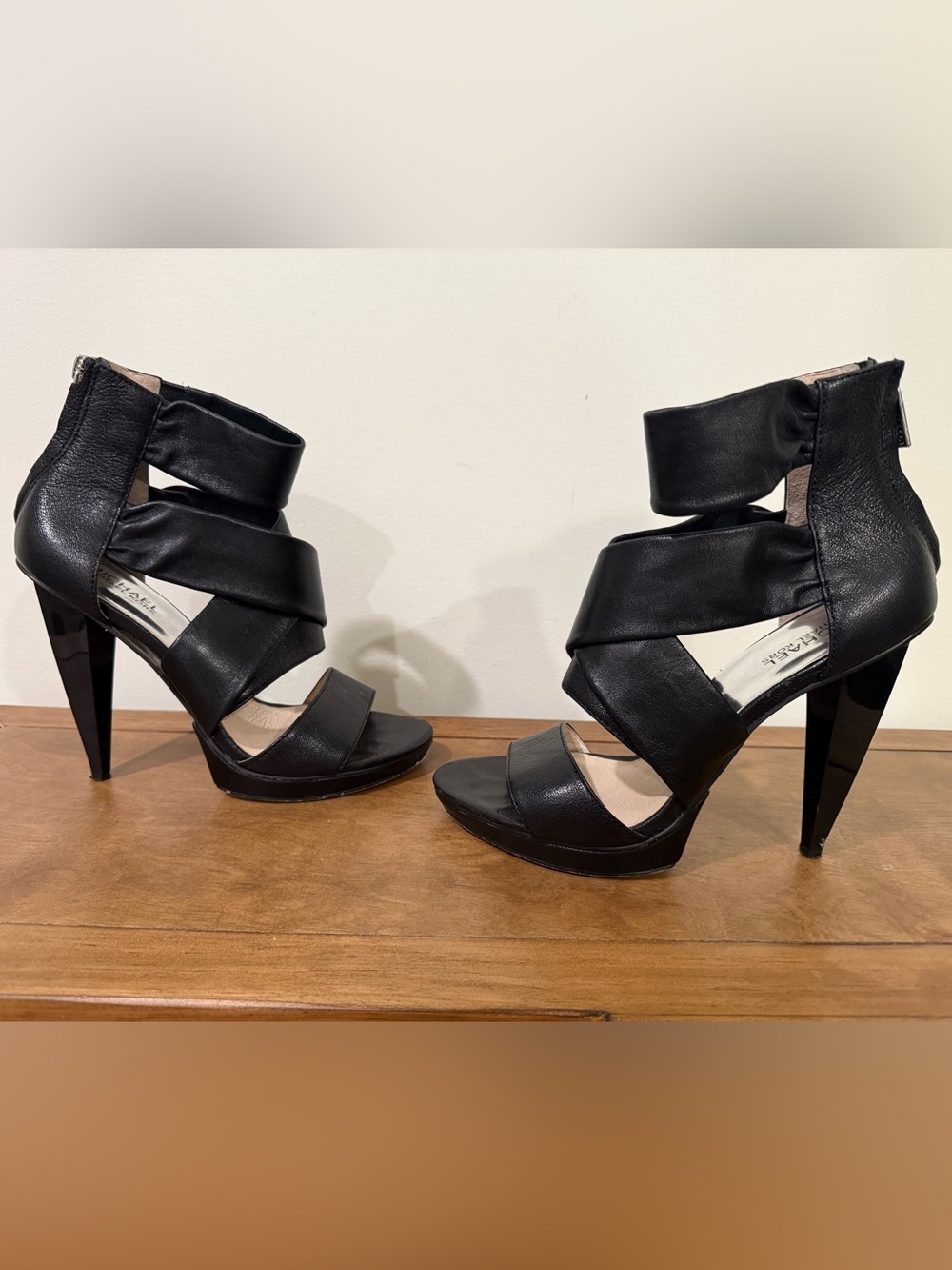 Michael Kors Jennings Women’s Leather Platform Sandals Size 8.5